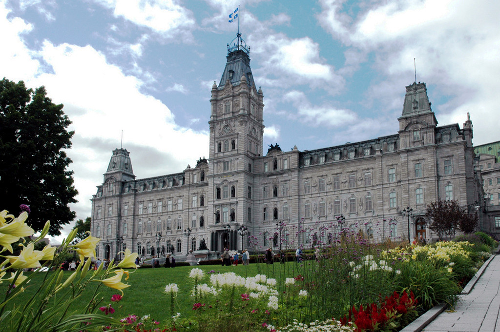 Quebec_national-assembly